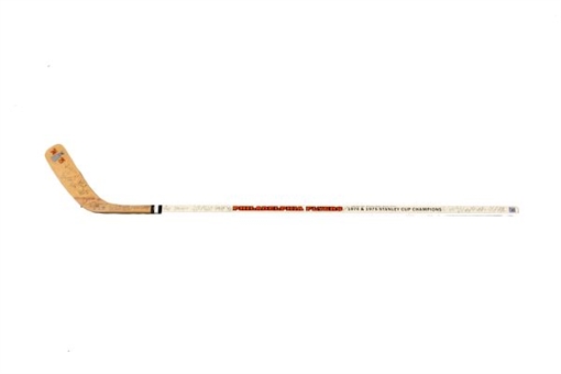 1974 And 75 Stanley Cup Champions Philadelphia Flyers Team Signed Hockey Stick 39/300